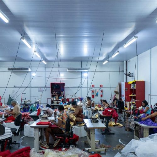 VIRADOURO – COSTUREIRAS GANHAM SALA CLIMATIZADA