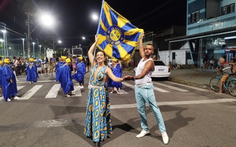 ROSAS DE OURO DA SERRA, ES, REALIZOU O SEU PRIMEIRO ENSAIO DE RUA EM 3/01/2026