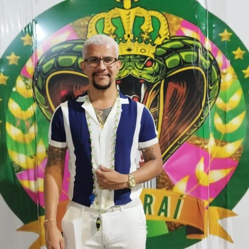 ENTREVISTA COM KAIO AMORIM – MESTRE DE BATERIA DA ESCOLA DE SAMBA ANDARAÍ