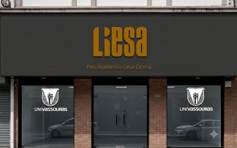 PROGRAMA DE BOLSAS DA LIESA VAI INSERIR 500 INTEGRANTES DE ESCOLAS DE SAMBA DO RIO DE JANEIRO NO ENSINO SUPERIOR