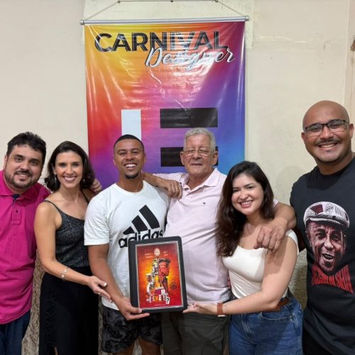 UNIÃO DO PARQUE ACARI ENTREGA FIGURINOS PARA O CARNAVAL 2027