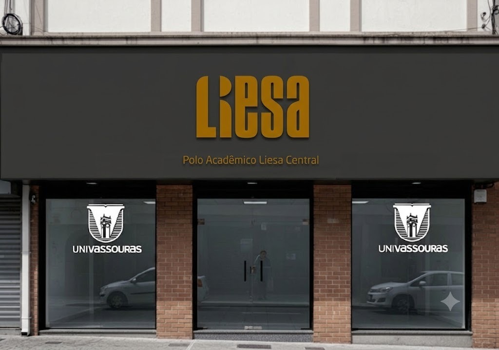 PROGRAMA DE BOLSAS DA LIESA VAI INSERIR 500 INTEGRANTES DE ESCOLAS DE SAMBA DO RIO DE JANEIRO NO ENSINO SUPERIOR