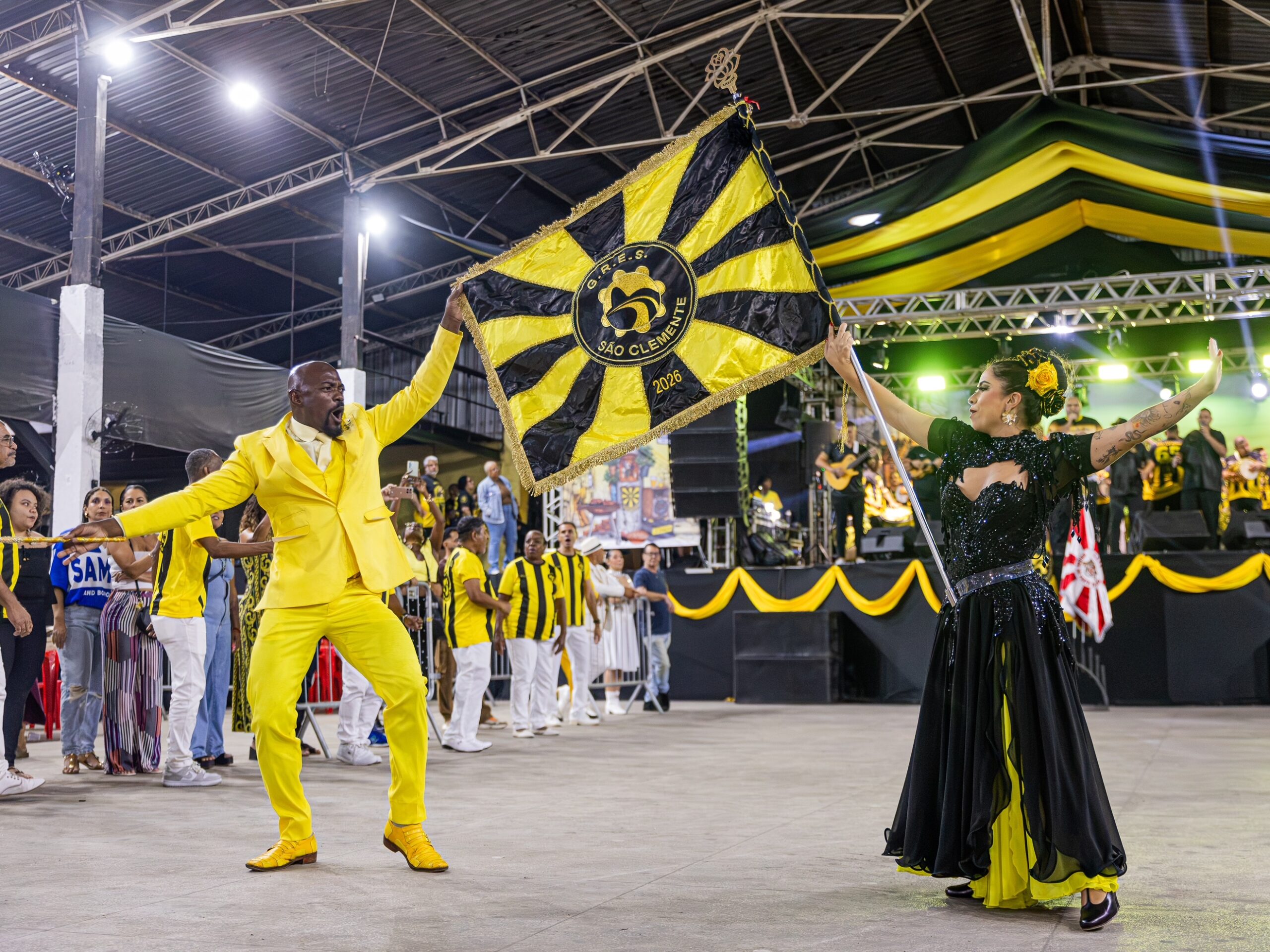 FINAL DE SAMBA-ENREDO DA SÃO CLEMENTE TERÁ FEIJOADA COM IMPERATRIZ E MARICÁ